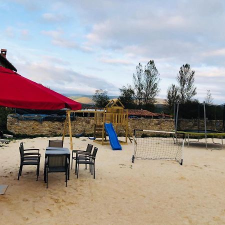 El Valle Perdido Casas Rurales Revelillas المظهر الخارجي الصورة